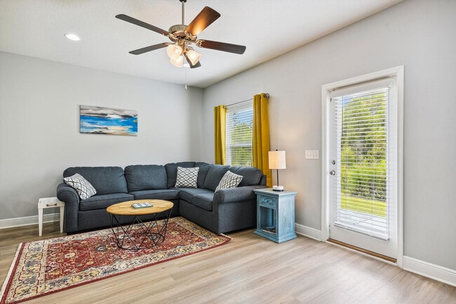 7664 Shadow Lake Dr in Panama City Beach, FL - Building Photo - Building Photo