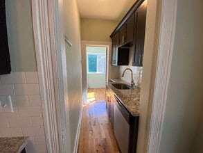 51 Pearl St in New Haven, CT - Building Photo - Building Photo