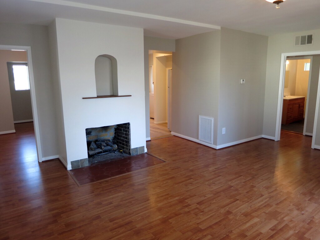 921 Morada Pl Rentals in Altadena, CA
