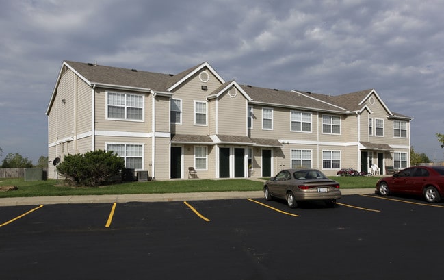 River Pointe Apartments in Wagoner, OK - Building Photo - Building Photo