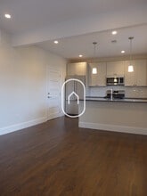 45 Thorndike St in Boston, MA - Foto de edificio - Building Photo