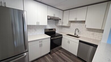 11 Hill Rd, Unit 11 Hill in Belmont, MA - Building Photo - Building Photo