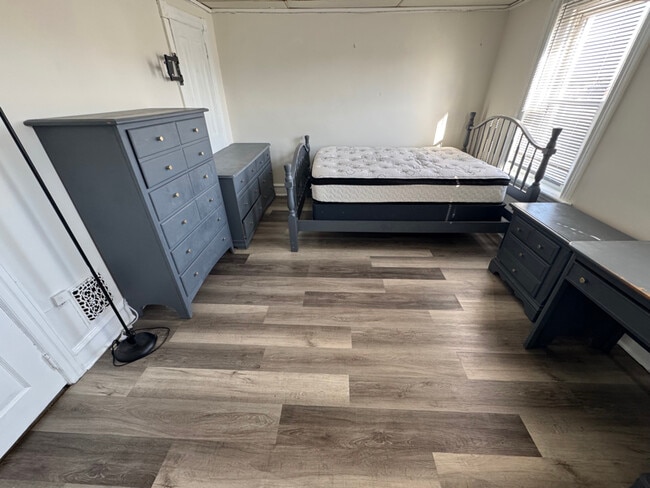 46 Montgomery Ave in Lansdale, PA - Building Photo - Building Photo