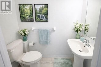 13 Springdale Ave in Caledon, ON - Building Photo - Building Photo