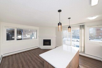 Sunalta 1837 Apartments in Calgary, AB - Building Photo - Building Photo