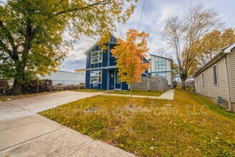 1719 Pecan St in Nashville, TN - Building Photo - Building Photo