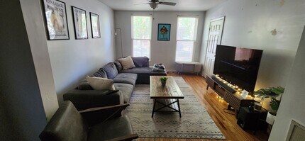 1507 W Ohio St, Unit 1 in Chicago, IL - Building Photo - Building Photo