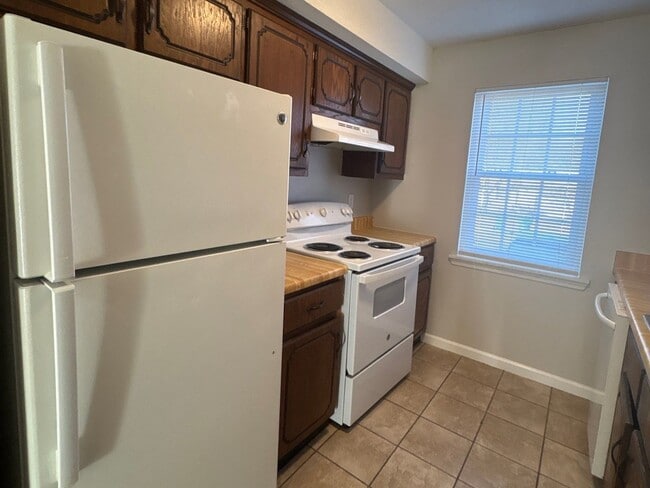 62 Chester Levee Rd in Jackson, TN - Building Photo - Building Photo