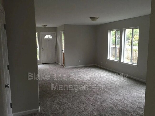 7006 SE 72nd Ave in Portland, OR - Building Photo - Building Photo