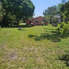 1206 Roosevelt Ave in Clearwater, FL - Building Photo - Building Photo
