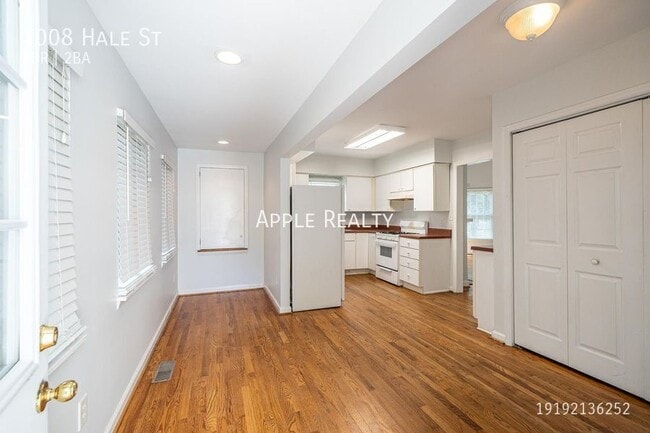 1008 Hale St in Durham, NC - Foto de edificio - Building Photo