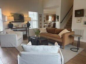 9027 Tarrington Ln in Franklin, TN - Foto de edificio - Building Photo