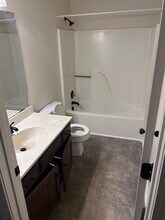 719 Tara Ct in Bowling Green, KY - Building Photo - Building Photo