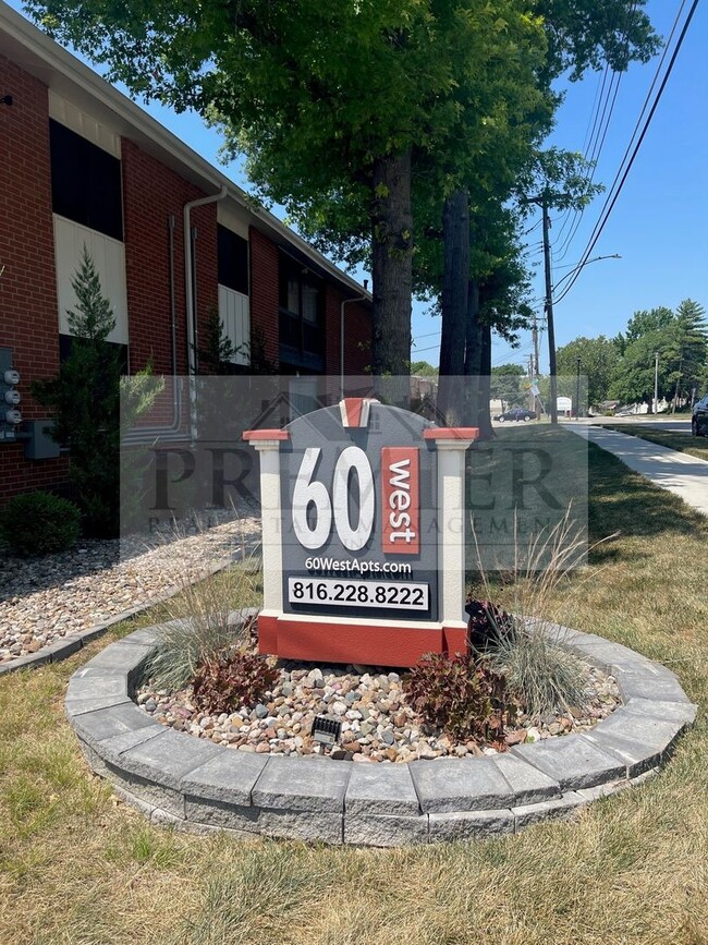 6017 Barton Ave in Shawnee, KS - Building Photo - Building Photo