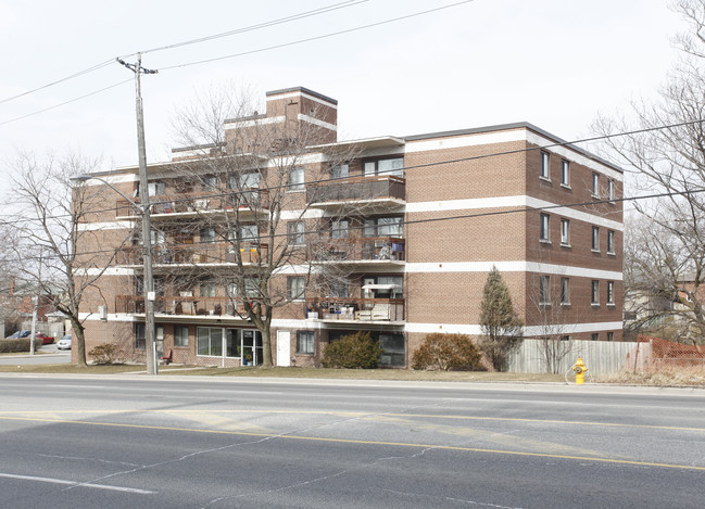 Wilson Avenue Apartments in Toronto, ON - Building Photo - Building Photo