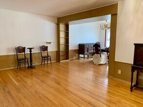 9S174 Nantucket Dr in Darien, IL - Building Photo - Building Photo