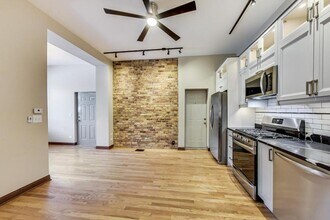 2123 N Sheffield Ave in Chicago, IL - Building Photo - Building Photo