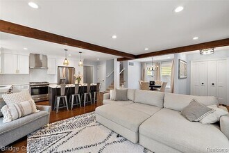 1410 Mclean Ave in Royal Oak, MI - Building Photo - Building Photo
