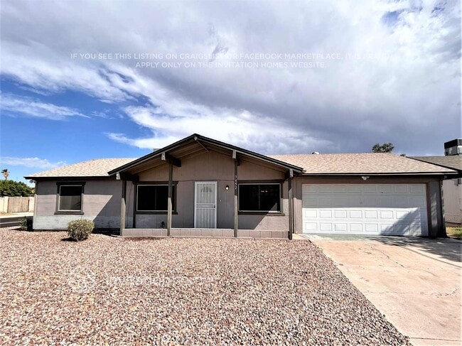 property at 3452 E Acoma Dr
