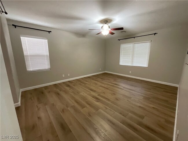 2213 Bon Papa Ct in Henderson, NV - Building Photo - Building Photo