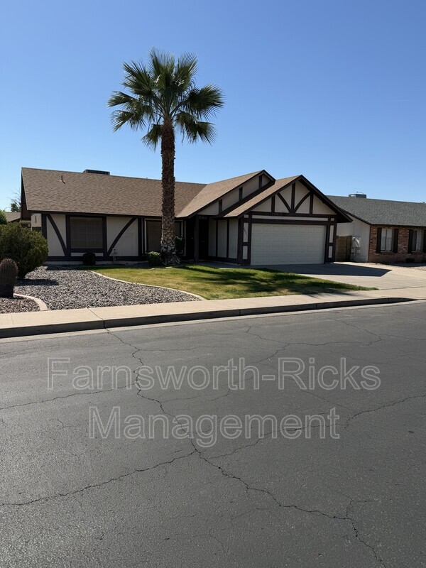4861 E Evergreen St in Mesa, AZ - Building Photo - Building Photo