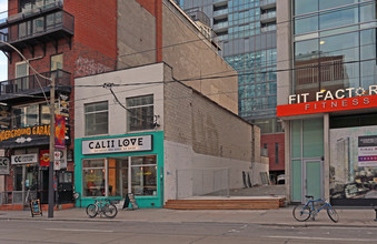 367 King St W in Toronto, ON - Building Photo - Primary Photo