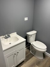 355 S 6th St, Unit B in Mammoth Spring, AR - Foto de edificio - Building Photo