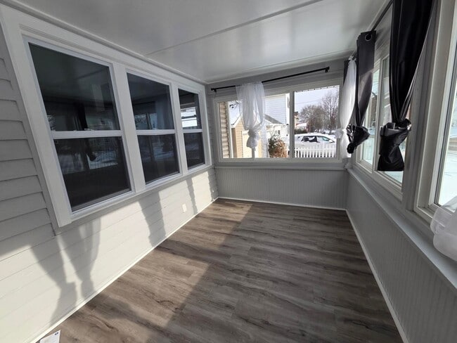 406 E Liberty St in Ashland, OH - Building Photo - Building Photo