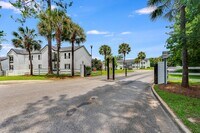 Dothan Farms in Dothan, AL - Foto de edificio - Building Photo