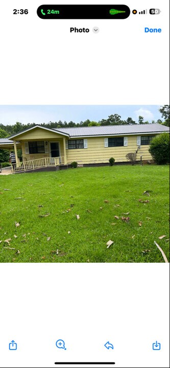 1210 Hull Rd in Louisville, MS - Building Photo