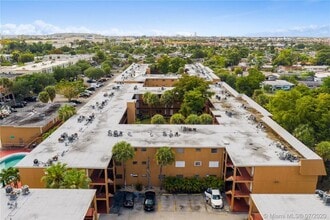1280 W 54th St in Hialeah, FL - Building Photo - Building Photo