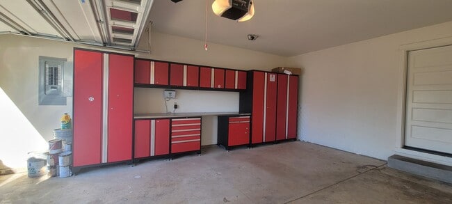 125 S Ash St in Yamhill, OR - Building Photo - Building Photo