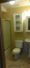 302 Oakview Ave in Joliet, IL - Building Photo - Building Photo