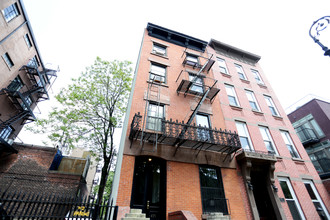 475 Clinton St in Brooklyn, NY - Building Photo - Building Photo