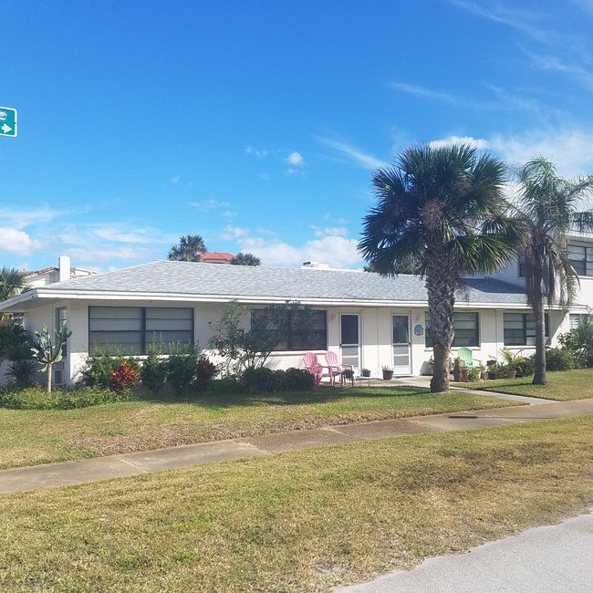 Grandview Villas in Daytona Beach, FL - Building Photo - Other