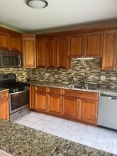 1219 N Village Dr in Round Lake Beach, IL - Building Photo - Building Photo