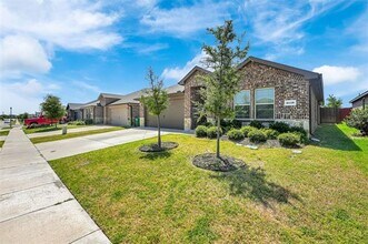 2118 Brisbon St in Fate, TX - Building Photo - Building Photo