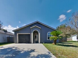 1516 Irishwood Ct in Middleburg, FL - Building Photo