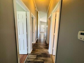 620 Blueberry Ln in Baytown, TX - Foto de edificio - Building Photo