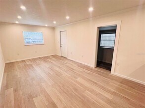 5800 Virginia Ave in New Port Richey, FL - Building Photo - Building Photo