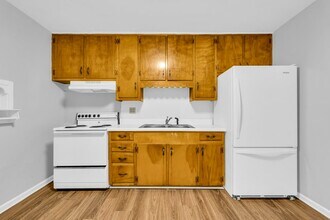 412 6th St S, Unit #6 in Columbus, MS - Foto de edificio - Building Photo