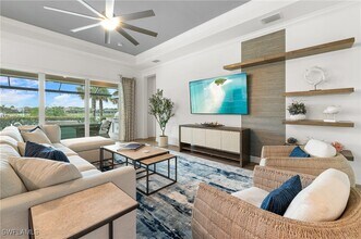 13528 Blue Bay Cir in Ft. Myers, FL - Building Photo - Building Photo