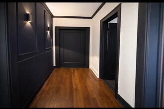 7357 S St Lawrence Ave in Chicago, IL - Building Photo - Building Photo