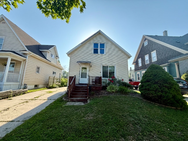 property at 1126 S 17th St