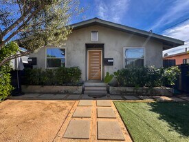 958 Camulos St in Los Angeles, CA - Building Photo