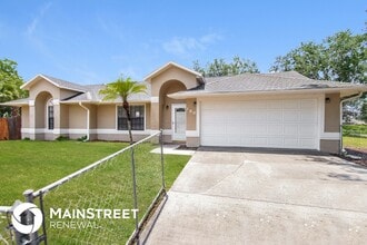 180 Hurtig Ave NW in Palm Bay, FL - Building Photo - Building Photo
