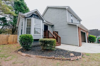 1195 Kibbe Cir NW in Lawrenceville, GA - Building Photo - Building Photo