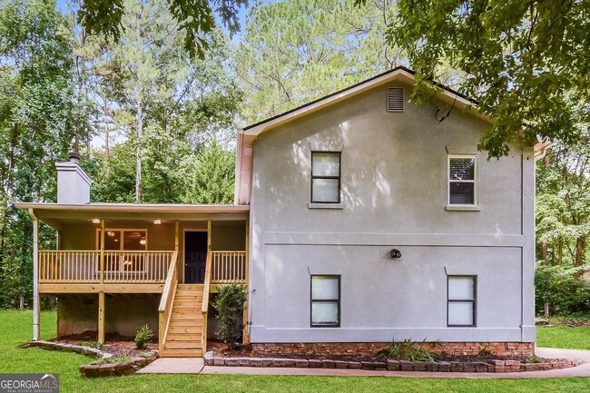 property at 479 Mill Ln