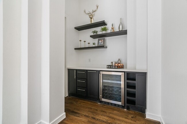 property at 5602 San Felipe St