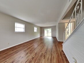 706 Rutgers Dr in Lancaster, TX - Building Photo - Building Photo